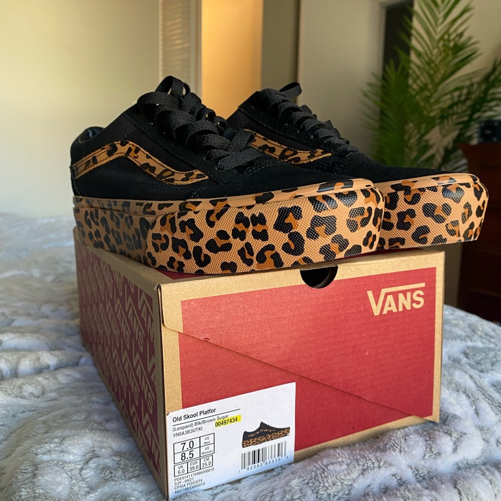 Cheetah platform Vans